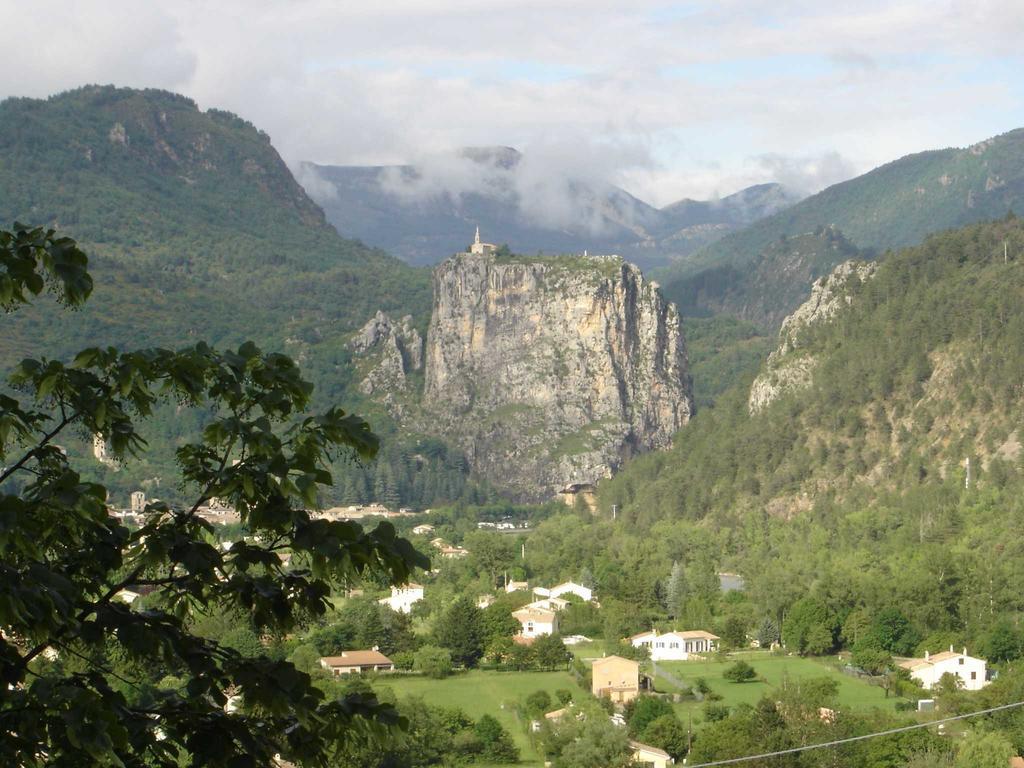 Camping Panoramique Du Verdon Castellane Exteriör bild